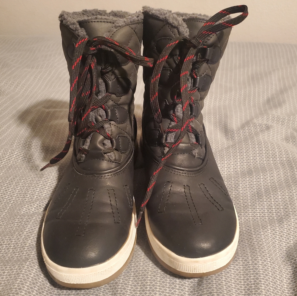 Mossimo Snow Boots